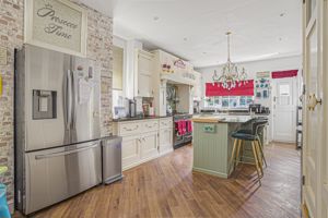 Photo 22- click for photo gallery